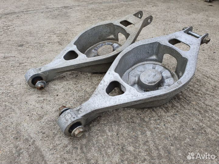 Рычаг задней подвески нижний для Nissan Fuga Y50