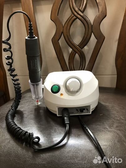 Профессиональный аппарат для маникюра и педикюра