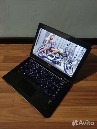 Ноутбук dell core i7 5600u/8озу/256 ssd сенсор экр