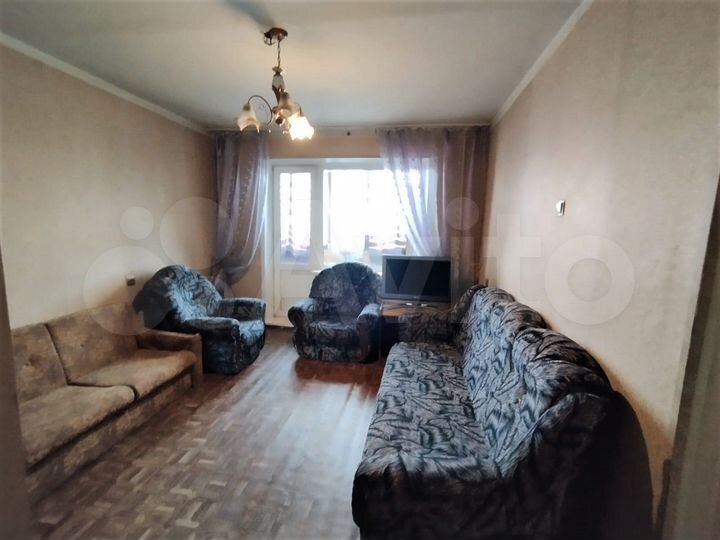 2-к. квартира, 48 м², 1/9 эт.