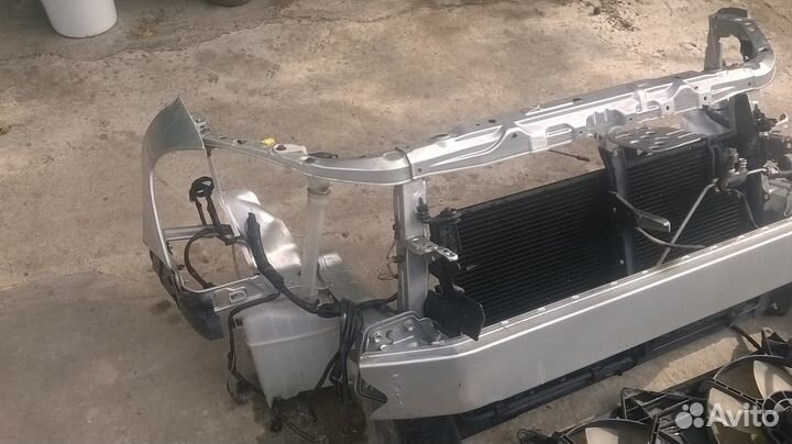 Панель передняя Toyota Ipsum ACM 21