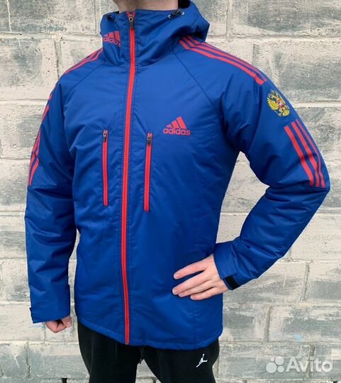 Зимняя куртка