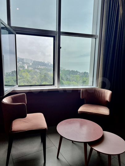 2-к. квартира, 56 м², 16/18 эт.