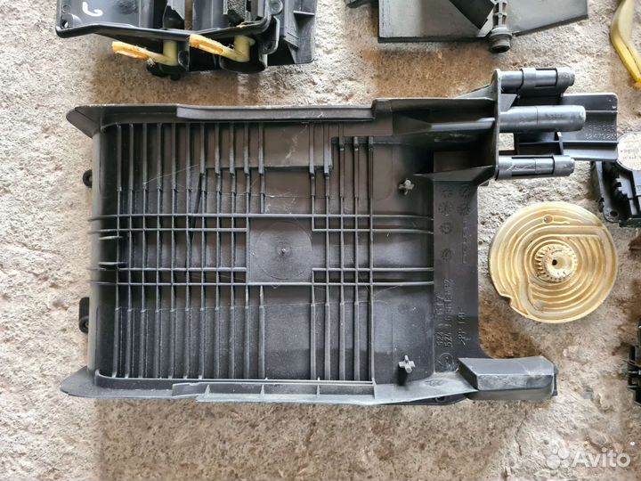 Заслонки отопителя (печки) Opel Astra H