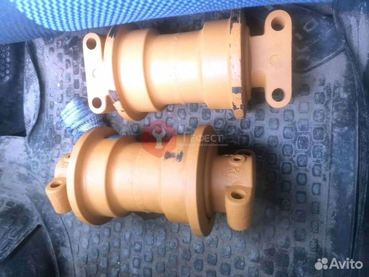 Каток опорный CAT 329D