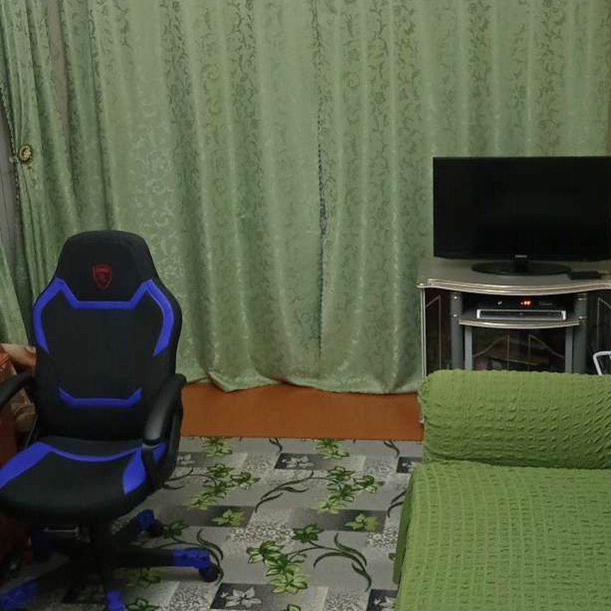 Квартира 3-комн. 50 м² в Покойное — фото 2