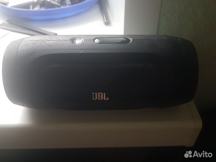 Колонка jbl