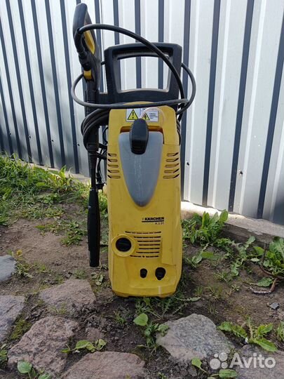 Мойка высокого давления karcher