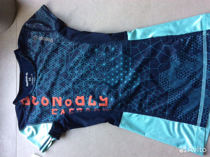 Спортивная форма женская reebok roxy