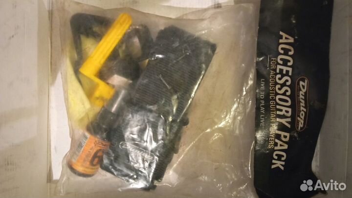 Гитарные аксессуары