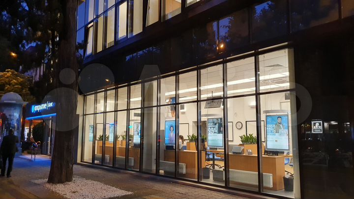 Продам помещение свободного назначения, 385 м²