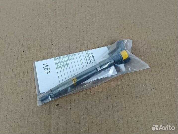 Форсунка A6460701487 Mercedes-Benz Sprinter W906