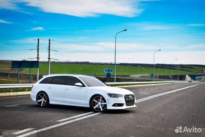 Литой диск в стиле vossen R17 5x112