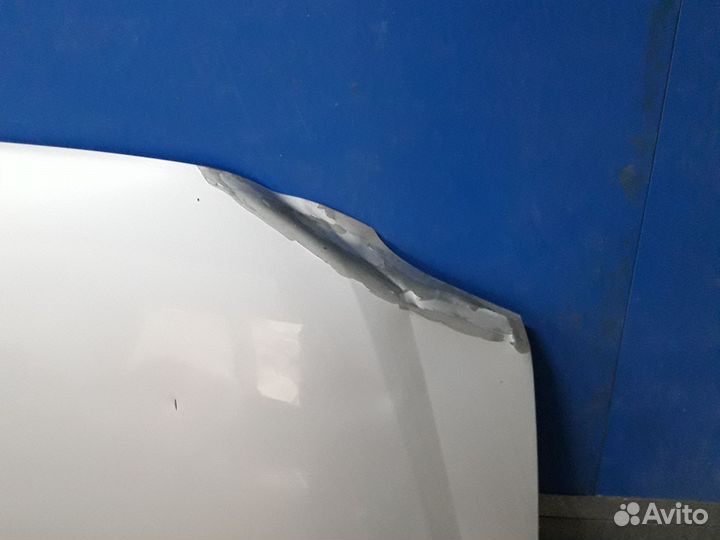 Renault Logan 1 Капот