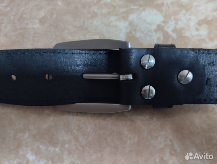 Ремень из натуральной кожи. Черный