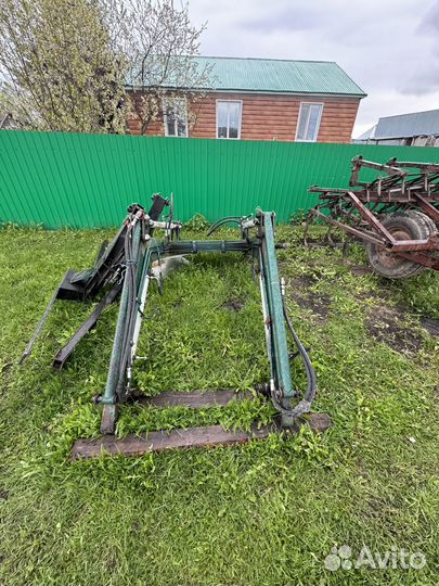 Фронтальный погрузчик