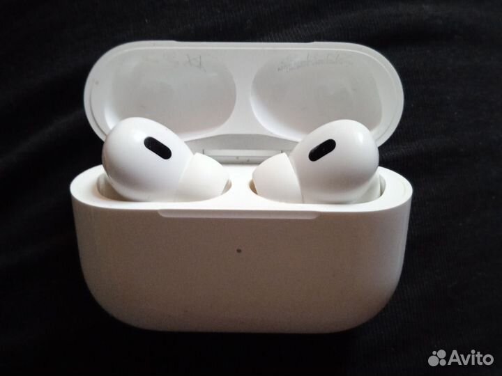 Оригинальные AirPodsPro 2 (Lightning)