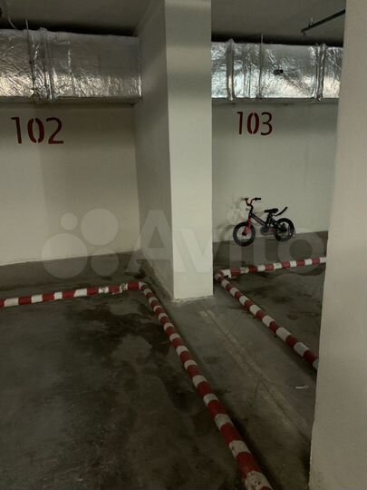 Машиноместо, 16 м²