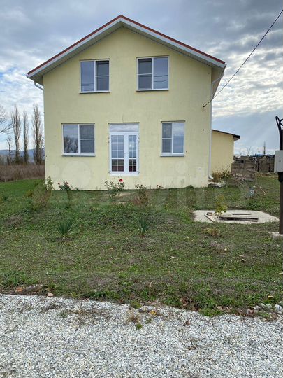 Дом 228 м² на участке 7 сот.