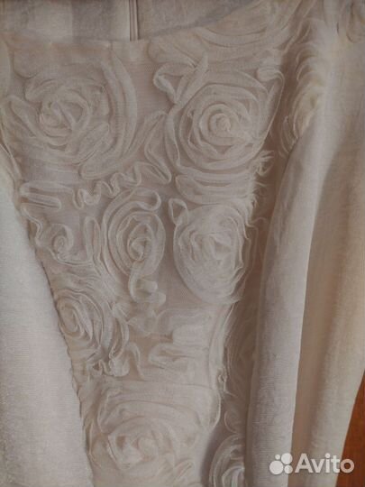 Платье белое