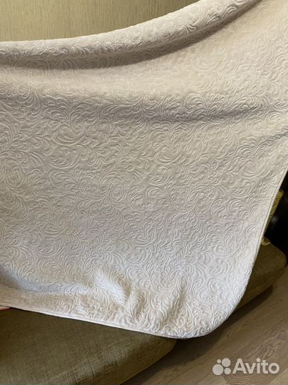 Покрывало на кровать