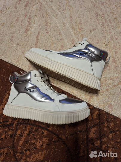 Ботинки демисезонные для девочки