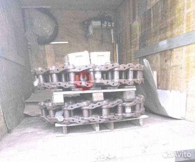 Цепь гусеничная Volvo 14530199