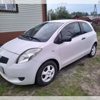 Toyota Yaris 1.0 MT, 2007, 99 800 км, с пробегом, цена 470 000 руб.