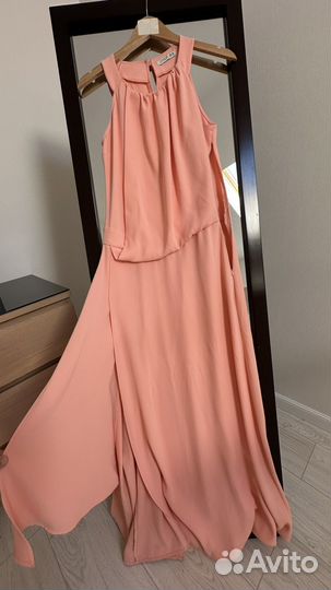 Платье вечернее в пол