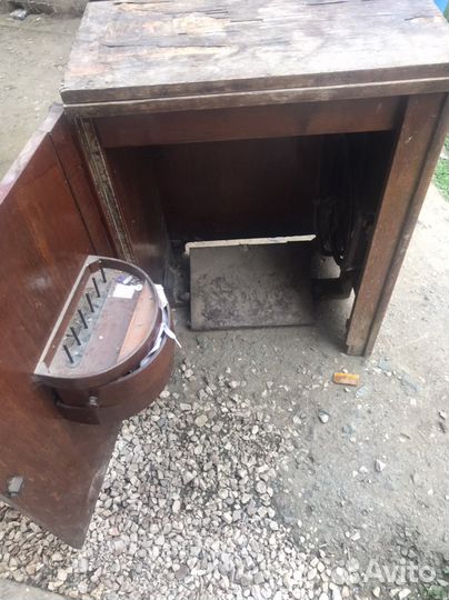 Швейная машинка