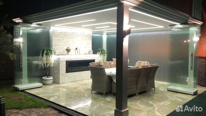 Безрамное остекление ресторанов