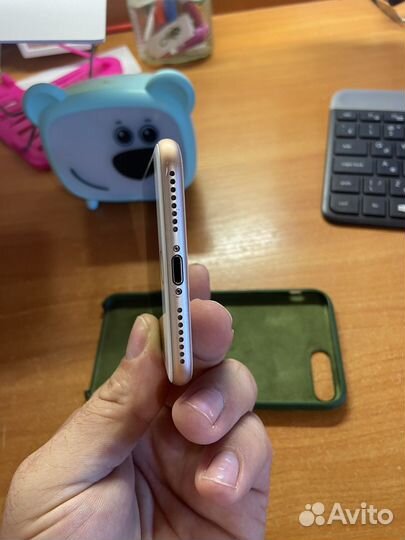 iPhone 8 Plus, 64 ГБ