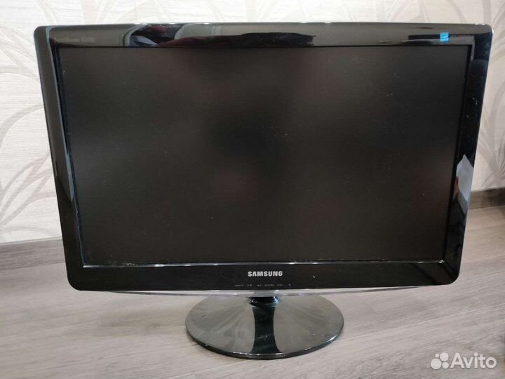 Монитор Samsung Syncmaster B2430L