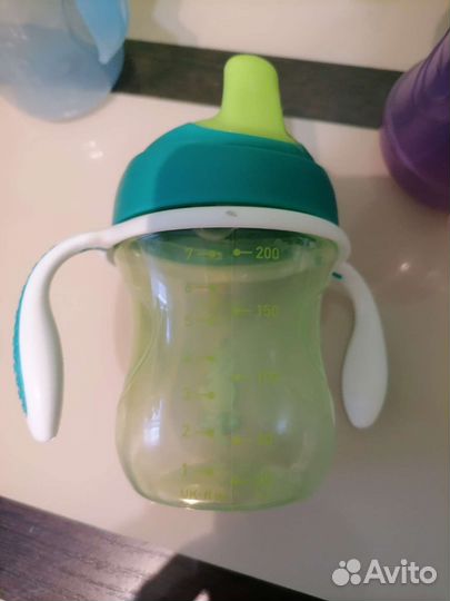 Поильник, непроливайка с трубочкой Avent