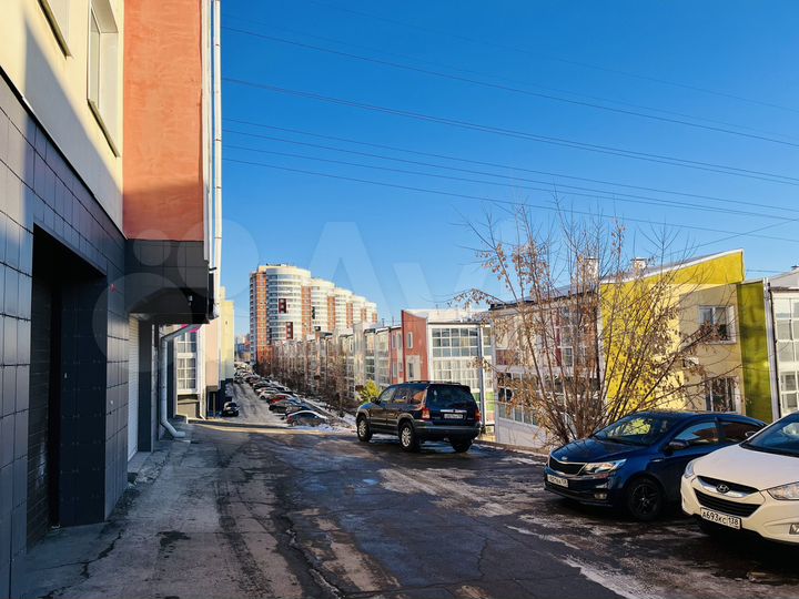 2-к. квартира, 44 м², 2/4 эт.