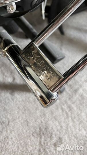 Офисное кресло