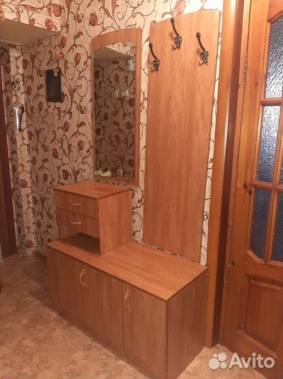 Прихожая б/у