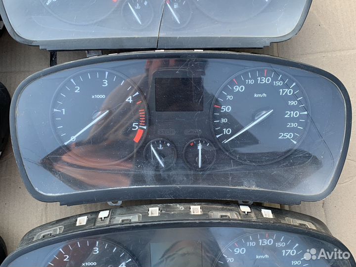 Приборная панель renault Laguna 3