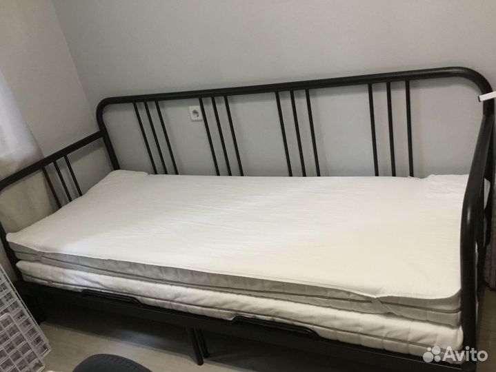 Кровать кушетка Фиресталь Икеа