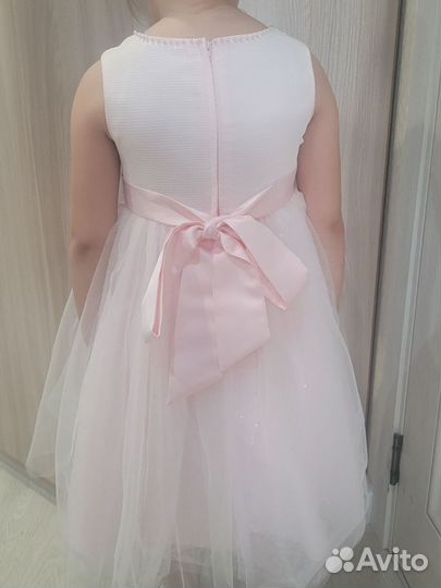 Нарядное платье для девочки 110 см