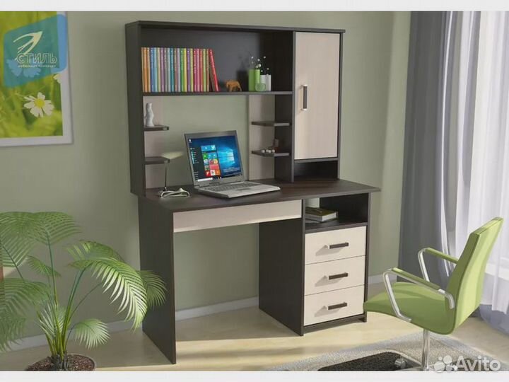 Стол компьютерный с надстройкой 