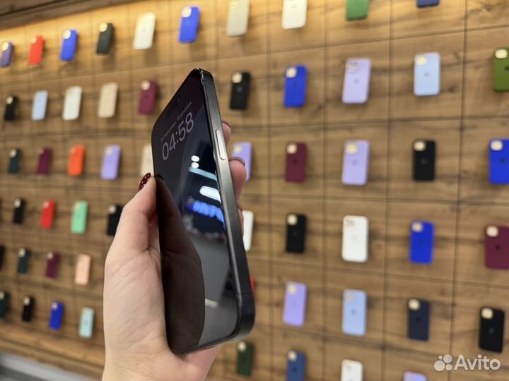 iPhone 15 Pro, 256 ГБ