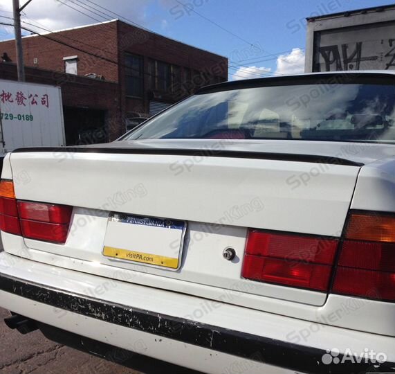 Лип спойлер BMW E34