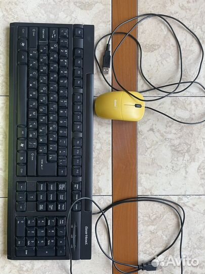 Клавиатура проводная, мышь компьютерная