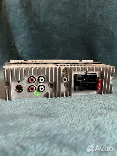 Магнитола с блютузом