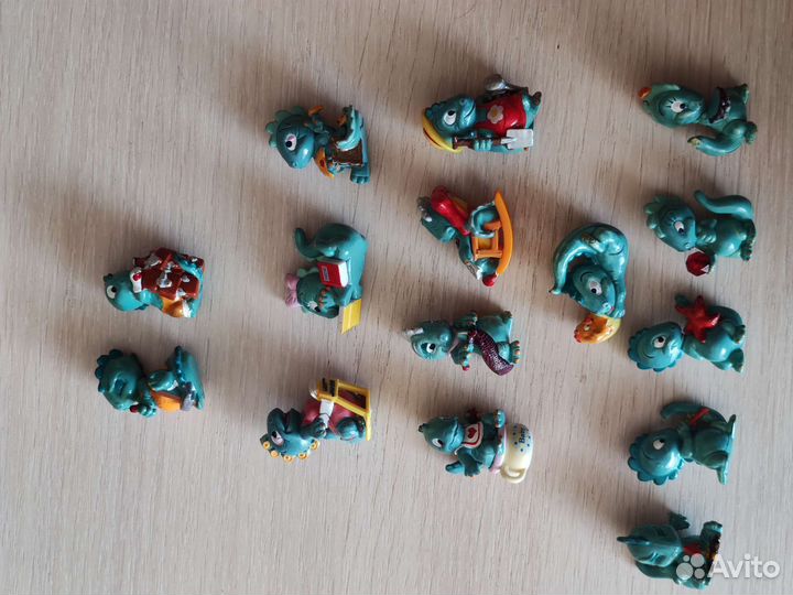 Киндеры пингвины крокодилы динозавры слоны