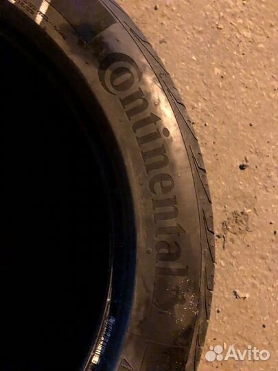 Continental ContiEcoContact 5 235/45 R18 98T