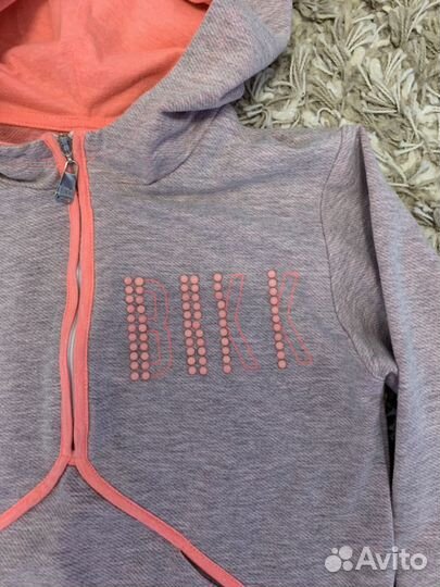 Спортивный костюм для девочки