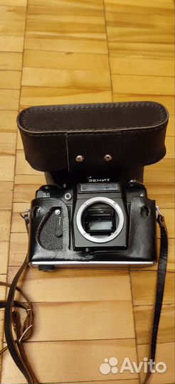 Плёночный фотоаппарат зенит 11