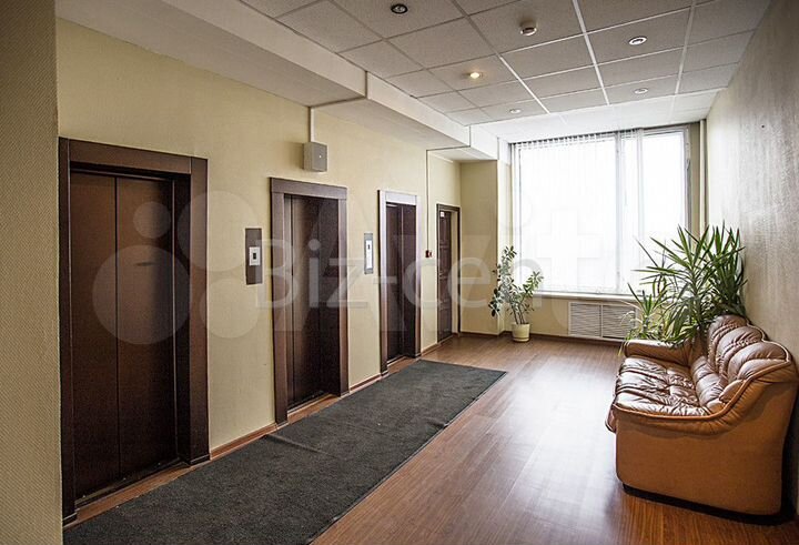 Сдам офис 320 м2 у м. Динамо